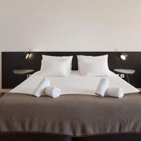 ケイル ゲスト ハウス 4*