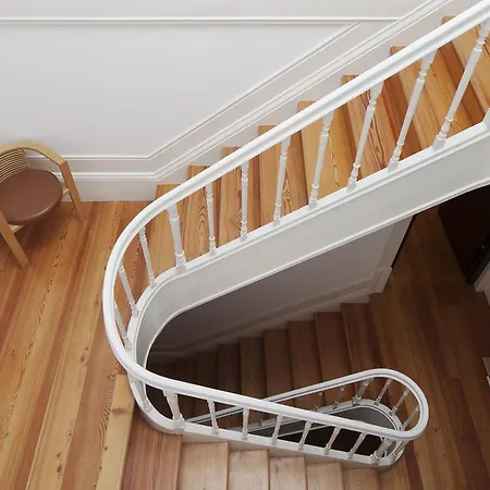 ケイル ゲスト ハウス ゲストハウス 4*