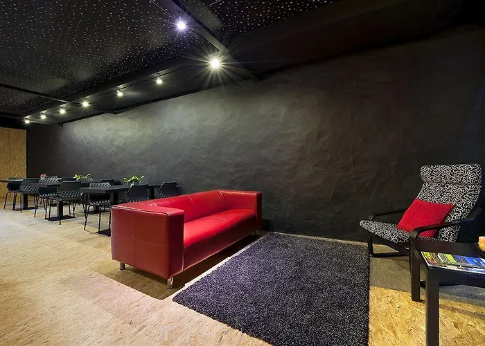 Cale بيت ضيافة 4*