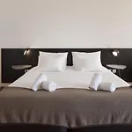 칼레 4*